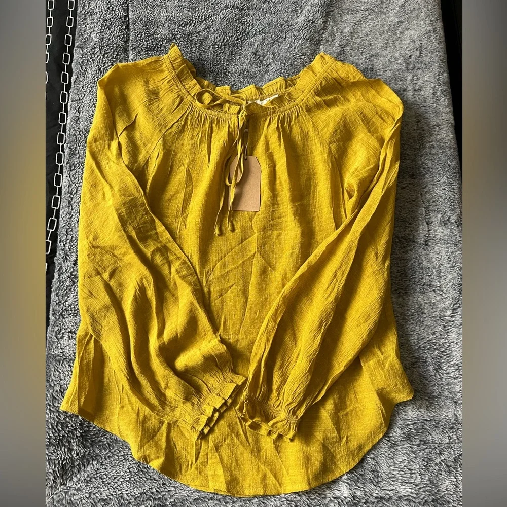 Blu Pepper Mustard Yellow Peasant Blouse - Picture 3 of 4